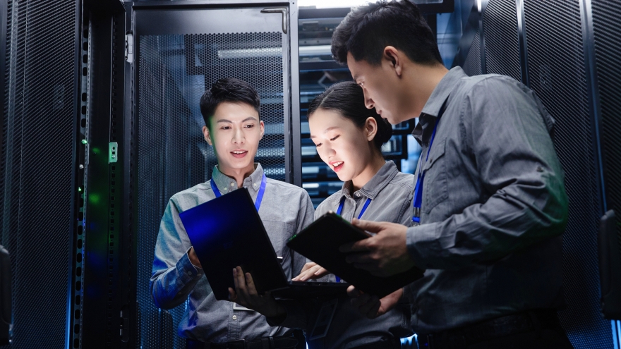 Vì sao lực lượng lao động Việt Nam cần cả tiếng Anh và mức độ sẵn sàng với AI?